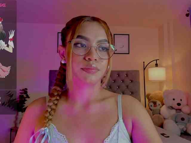 Ximena-sotto webcam