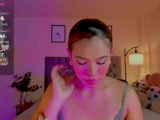 Ximena-sotto webcam