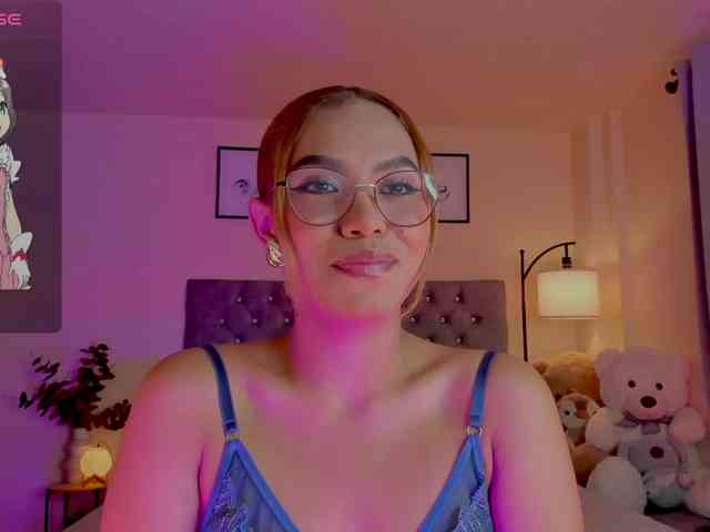 Ximena-sotto webcam