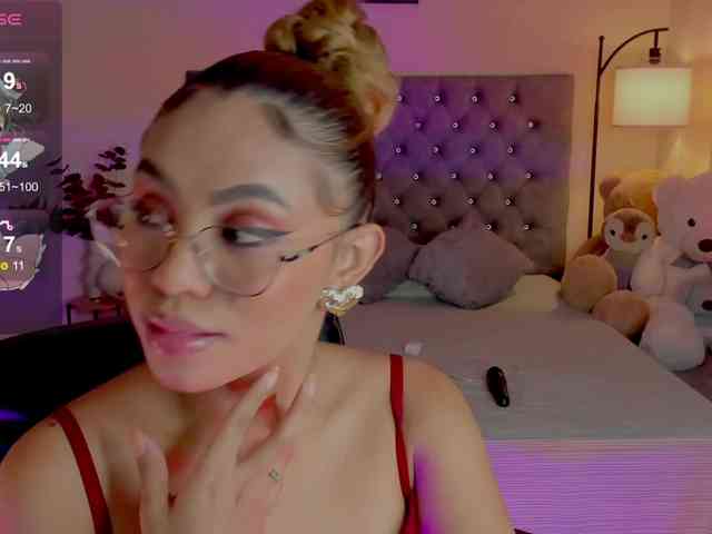 Ximena-sotto webcam
