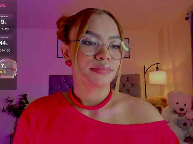Ximena-sotto webcam