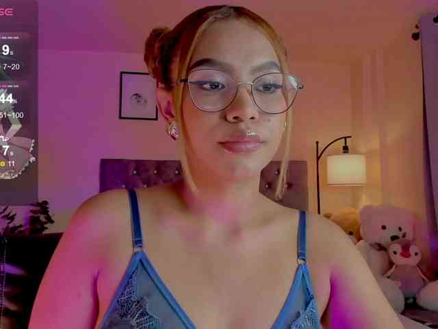 Ximena-sotto webcam