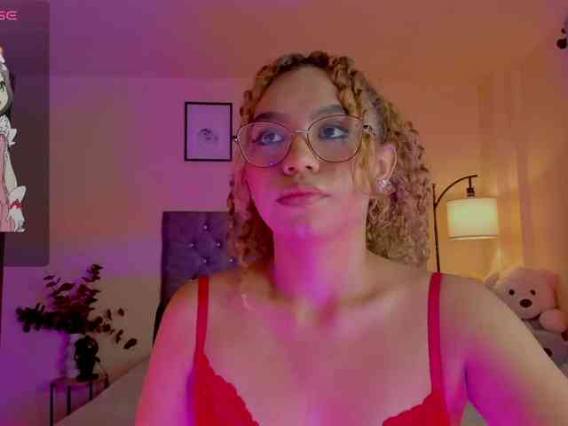Ximena-sotto webcam