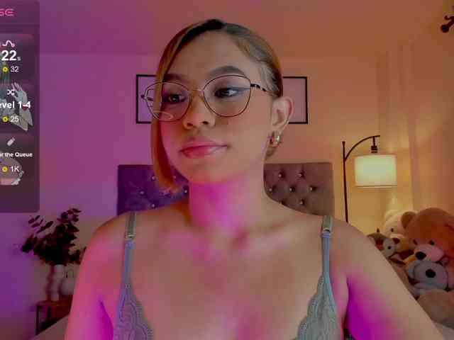 Ximena-sotto webcam