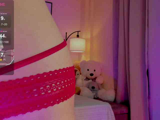 Ximena-sotto webcam