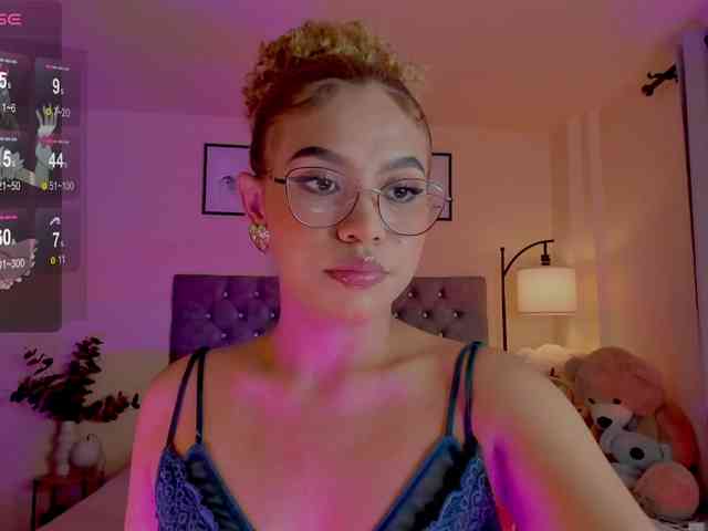 Ximena-sotto webcam
