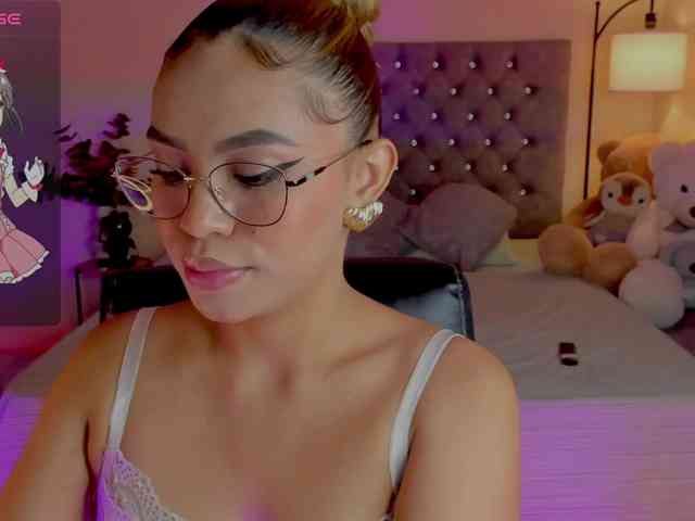 Ximena-sotto webcam