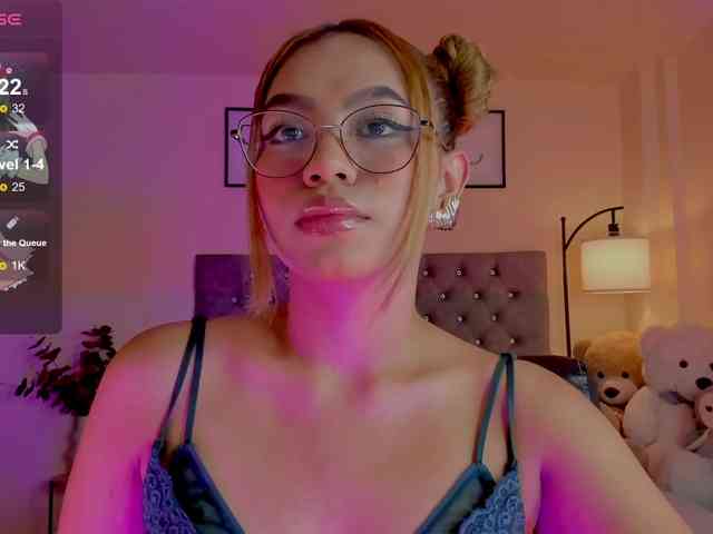 Ximena-sotto webcam