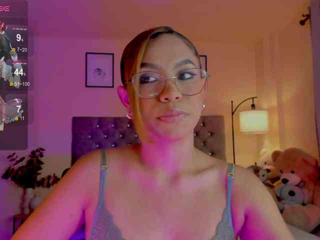 Ximena-sotto webcam
