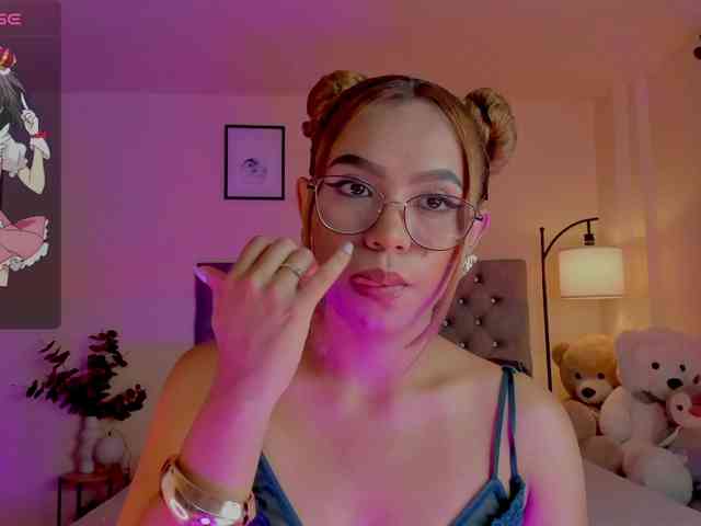 Ximena-sotto webcam