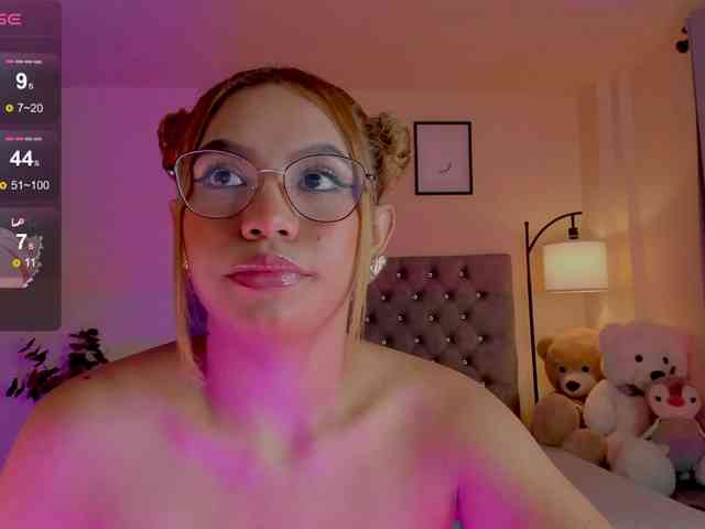 Ximena-sotto webcam