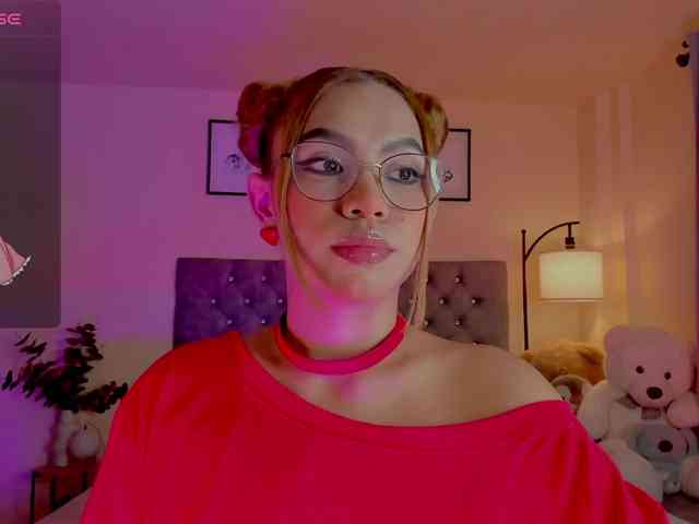 Ximena-sotto webcam