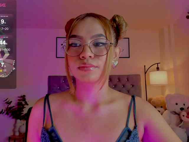 Ximena-sotto webcam