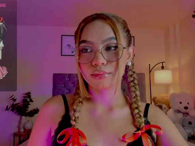 Ximena-sotto webcam