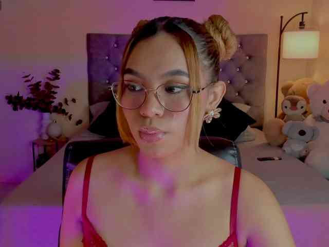 Ximena-sotto webcam