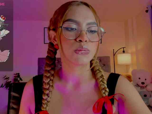 Ximena-sotto webcam