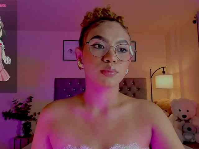 Ximena-sotto webcam
