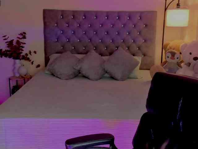 Ximena-sotto webcam