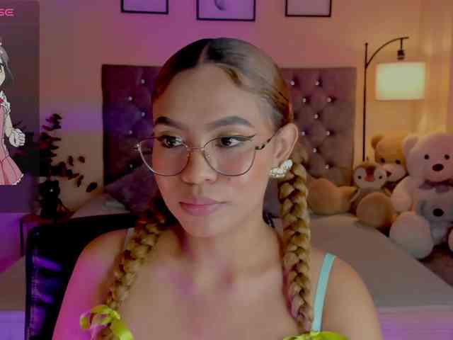 Ximena-sotto webcam