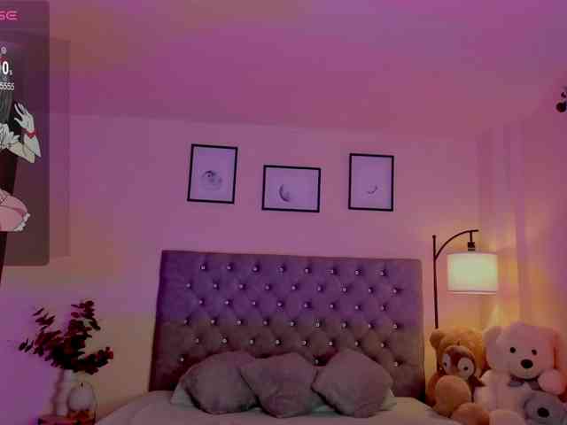 Ximena-sotto webcam