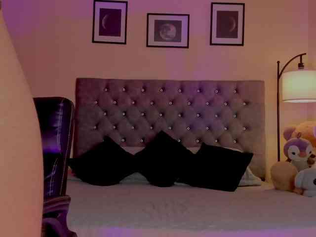 Ximena-sotto webcam