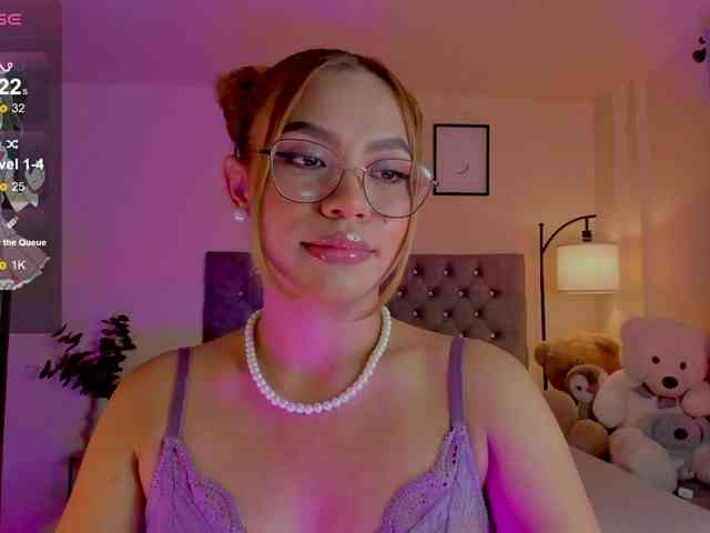 Ximena-sotto webcam
