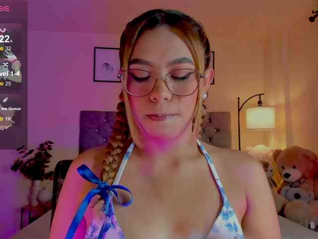 Ximena-sotto webcam