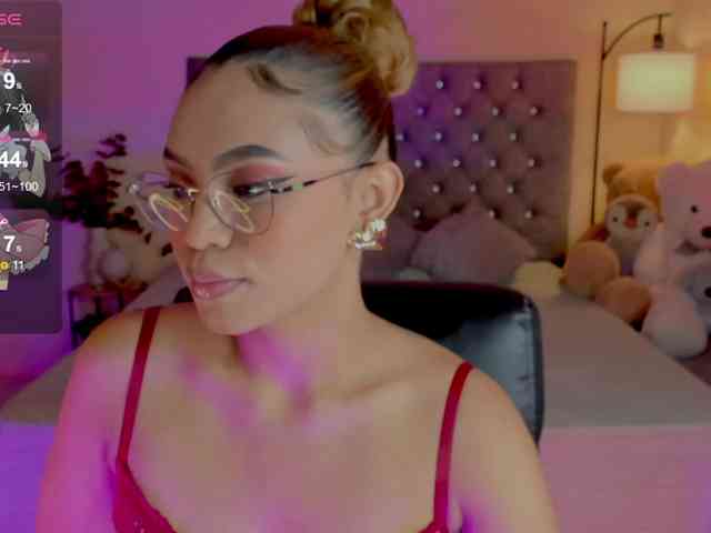 Ximena-sotto webcam