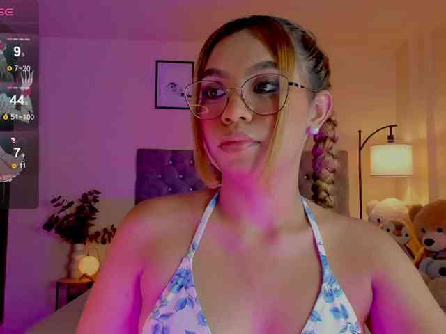 Ximena-sotto webcam