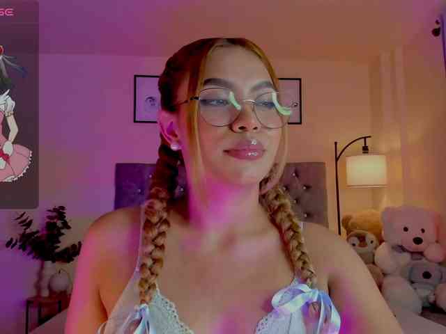 Ximena-sotto webcam