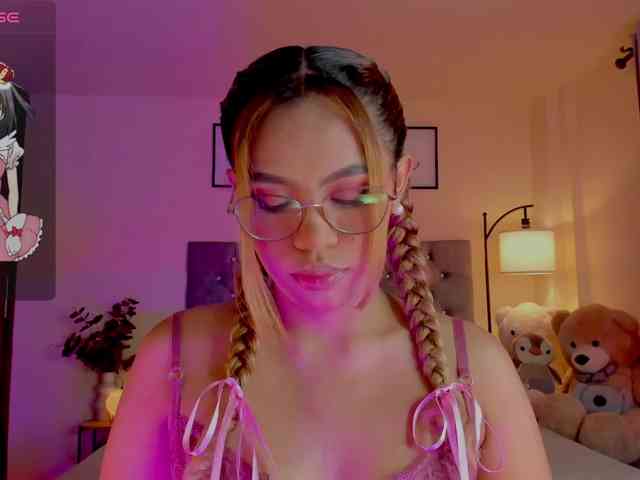Ximena-sotto webcam