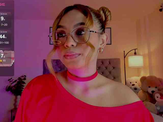 Ximena-sotto webcam