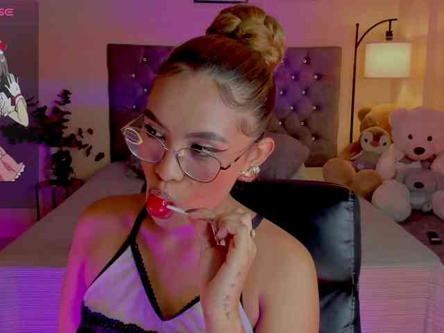 Ximena-sotto webcam