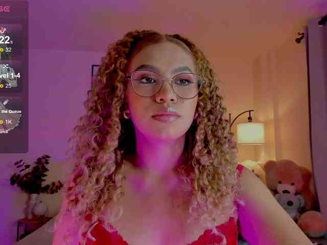 Ximena-sotto webcam