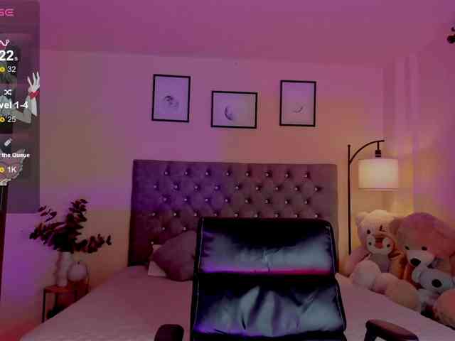 Ximena-sotto webcam