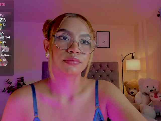 Ximena-sotto webcam