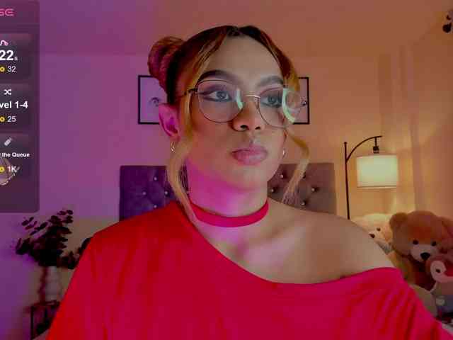Ximena-sotto webcam