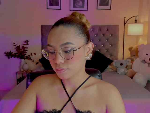 Ximena-sotto webcam