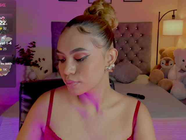 Ximena-sotto webcam