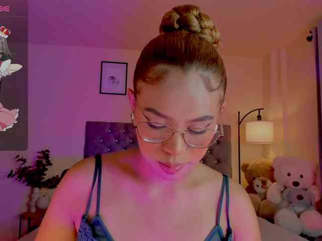 Ximena-sotto webcam