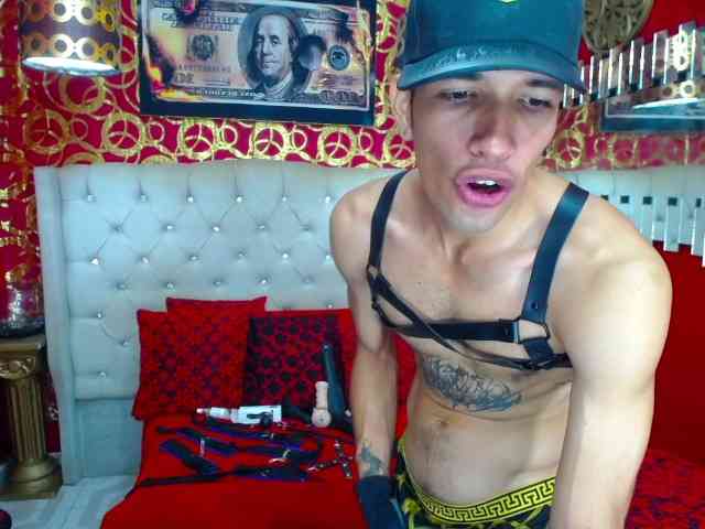 AGRECIT Sex Cam Show