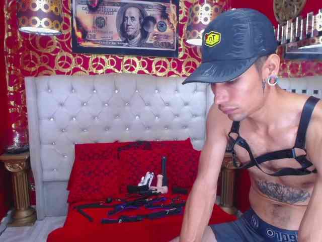 AGRECIT Sex Cam Show
