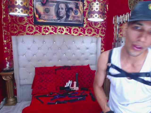 AGRECIT Sex Cam Show
