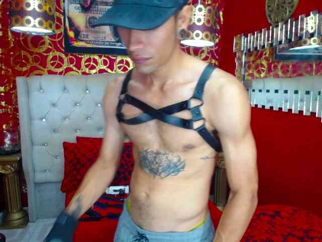 AGRECIT Sex Cam Show
