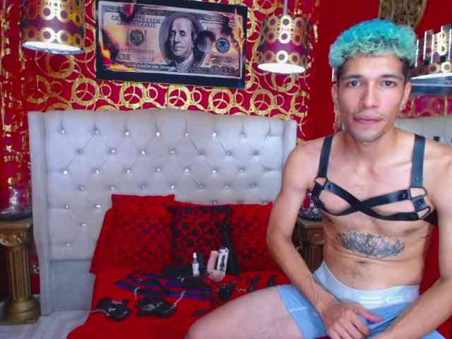 AGRECIT Sex Cam Show