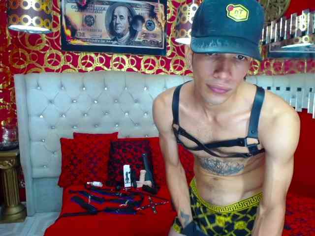 AGRECIT Sex Cam Show