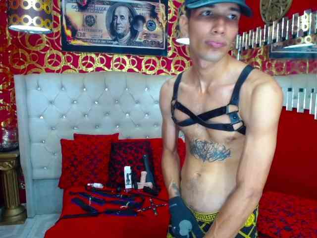 AGRECIT Sex Cam Show