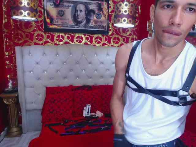 AGRECIT Sex Cam Show