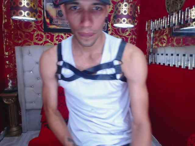 AGRECIT Sex Cam Show