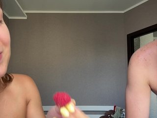 lolave Porn Show
